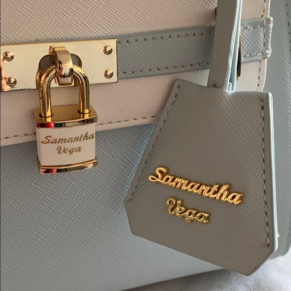 Samantha Vega crossbody bag - Picture 3 of 7